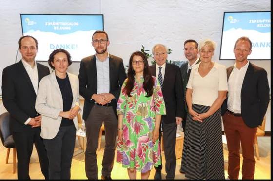 Zukunftsdialog Bildung panel