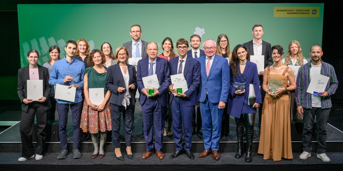 Group photo of all award winners of the Lower Austrian science awards 2026 on stage in Tulln